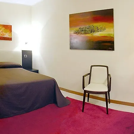 Szálloda Esperidi Park 4*