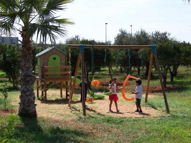 Отель Esperidi Park 4*