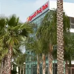 Esperidi Park 酒店