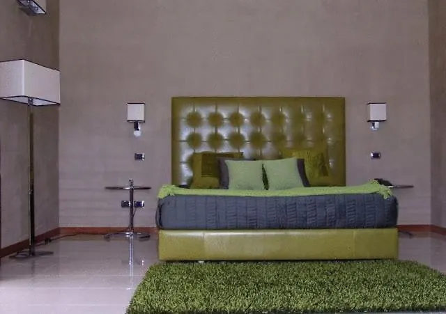 Esperidi Park 酒店